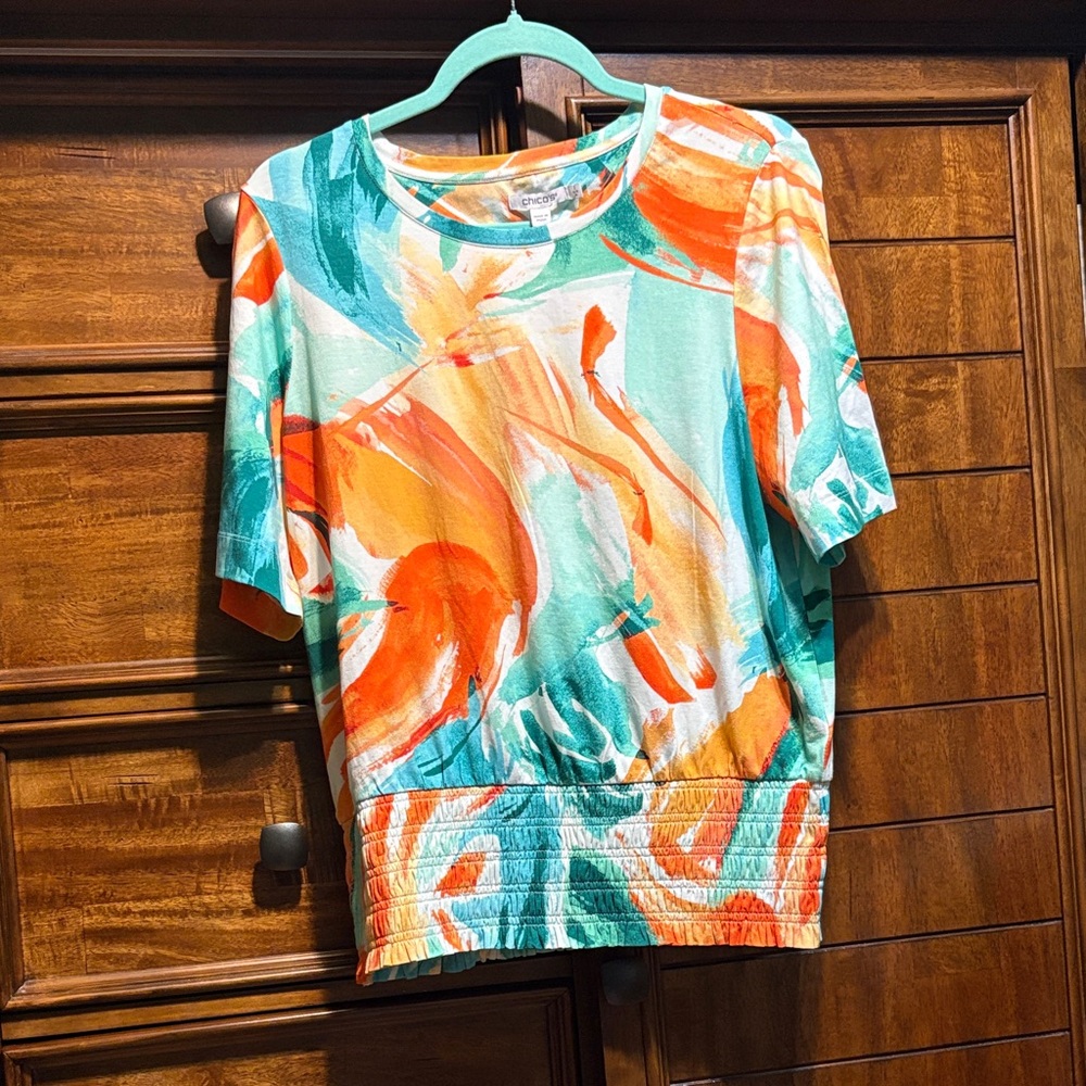 Chico's Colorful Abstract Short Sleeve Top